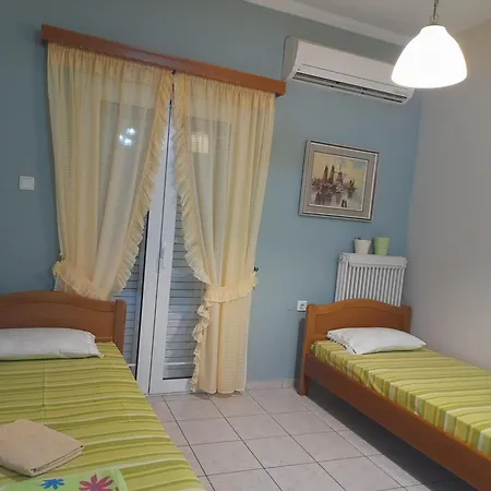 Antonioy Metewra شقة كالامباكا